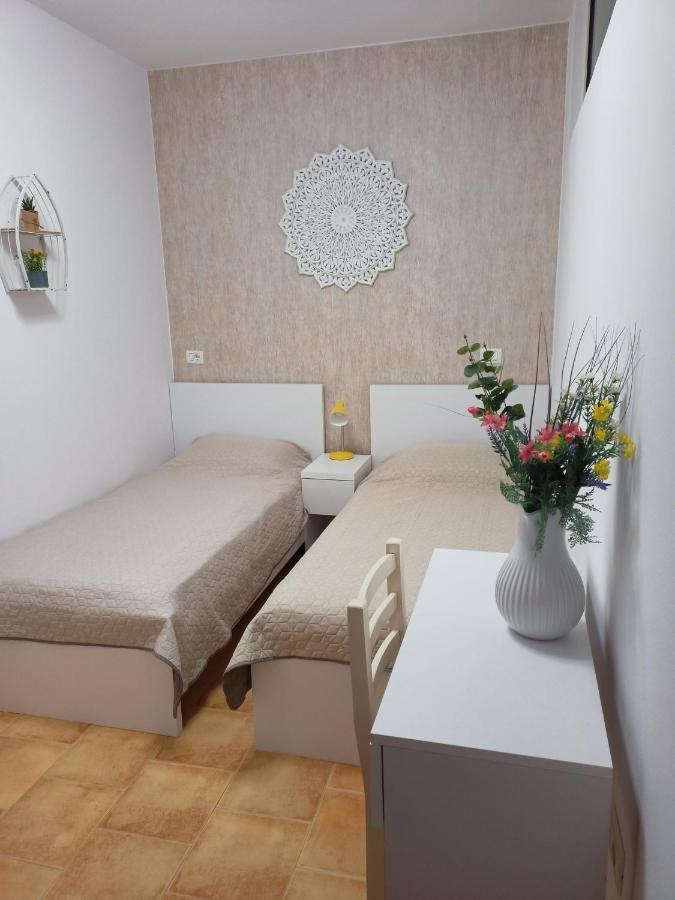 Apartman Dagmar دراس المظهر الخارجي الصورة